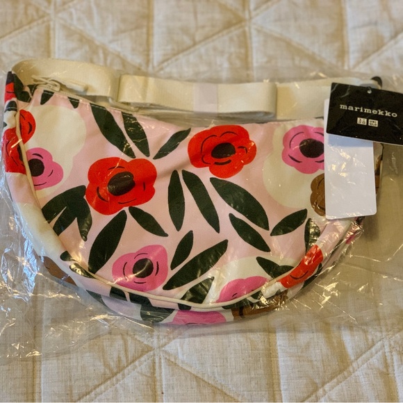 NWT Marimekko Round Mini Shoulder Bag - Picture 3 of 3